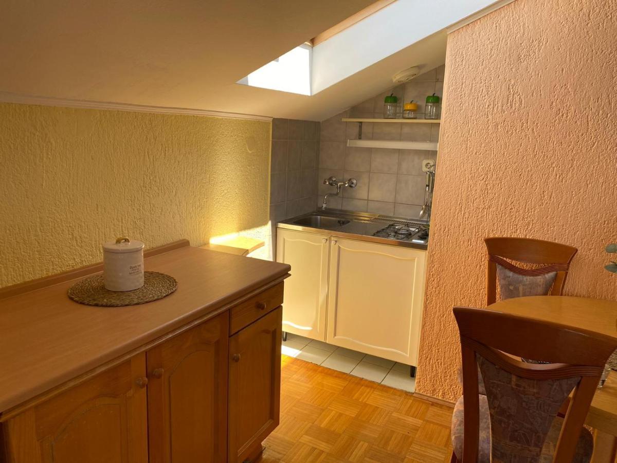 Apartments Maricic スヴェティ・ペタル エクステリア 写真