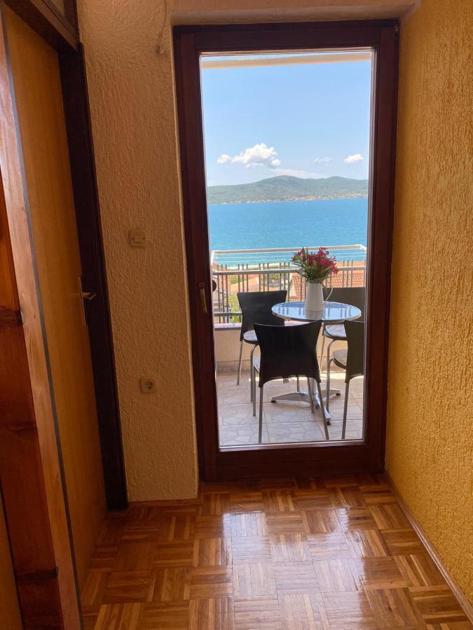 Apartments Maricic スヴェティ・ペタル エクステリア 写真