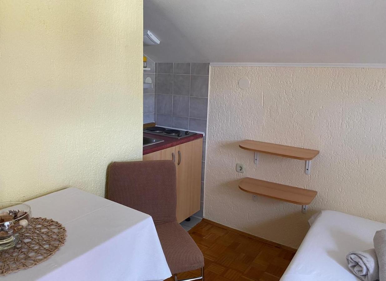 Apartments Maricic スヴェティ・ペタル エクステリア 写真