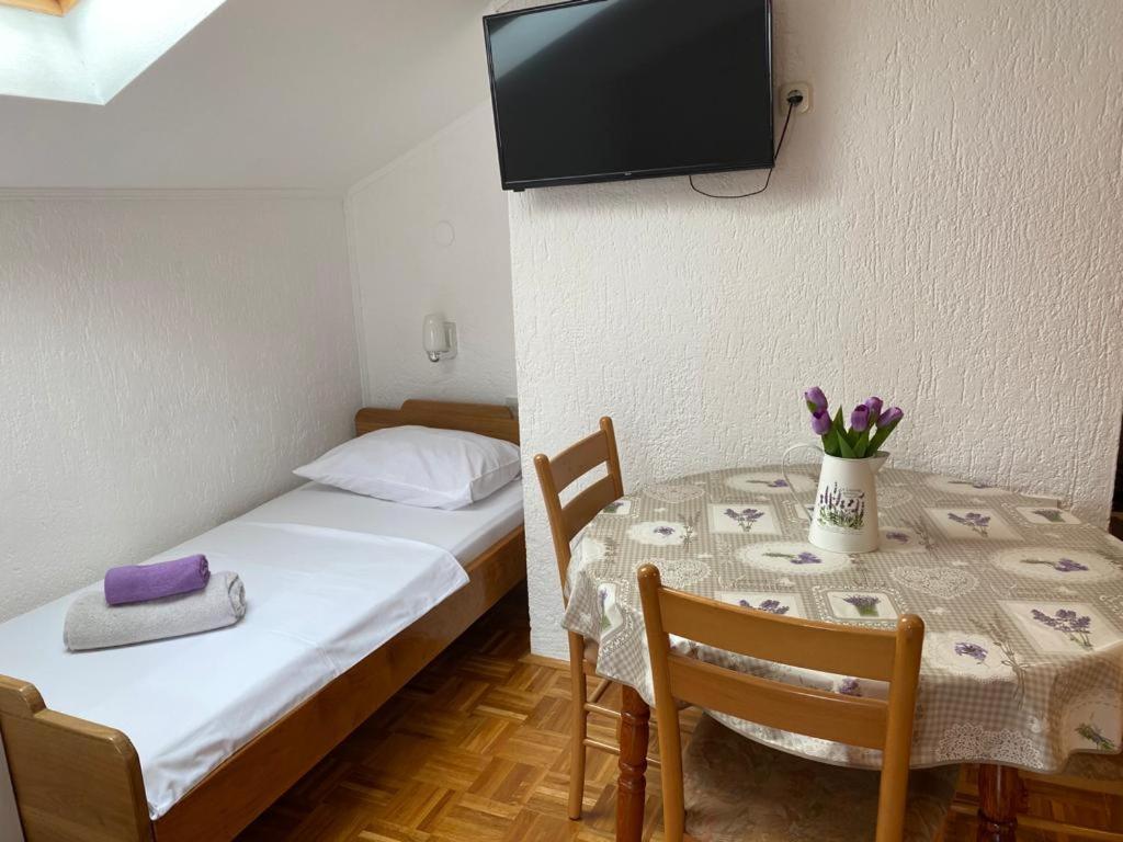 Apartments Maricic スヴェティ・ペタル エクステリア 写真