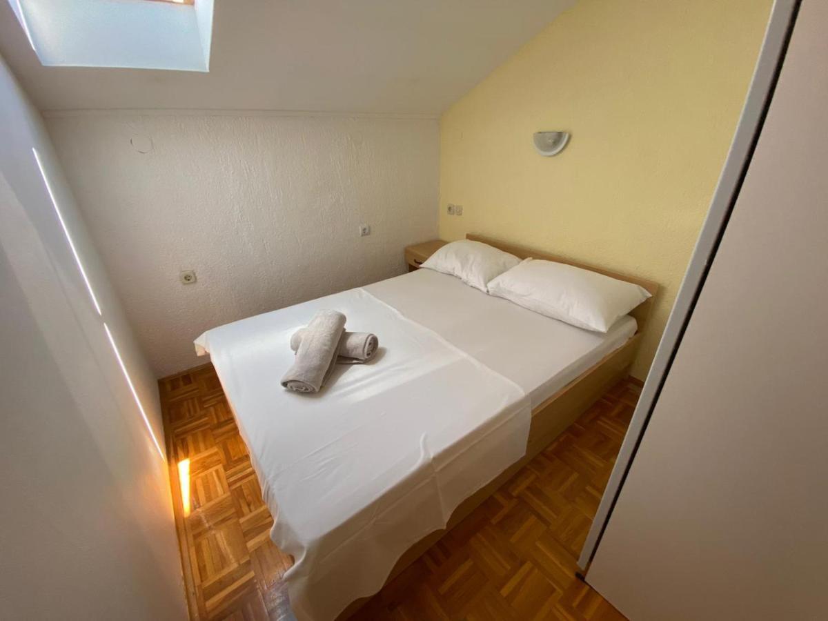 Apartments Maricic スヴェティ・ペタル エクステリア 写真