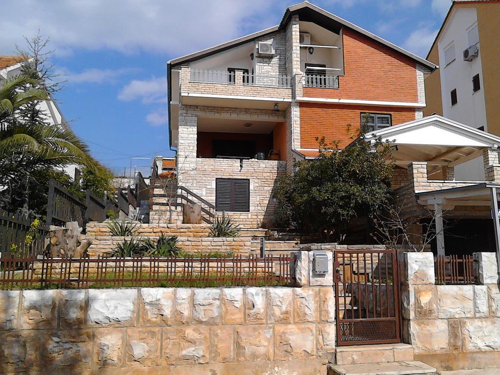 Apartments Maricic スヴェティ・ペタル エクステリア 写真